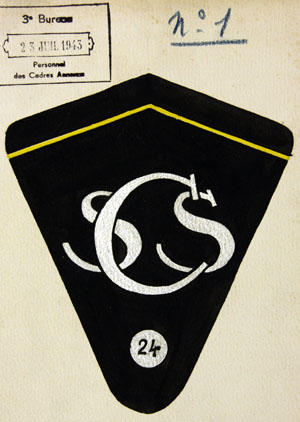 Projet n°1 d'insigne pour le personnel d'encadrement d'un centre de séjour surveillé, juillet 1943.
