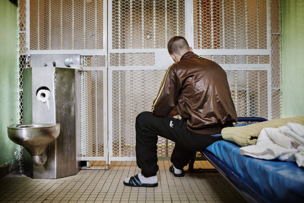 Grégoire KORGANOW, « Prisons 67065 » : une exposition photographique à la MEP, 2015.
